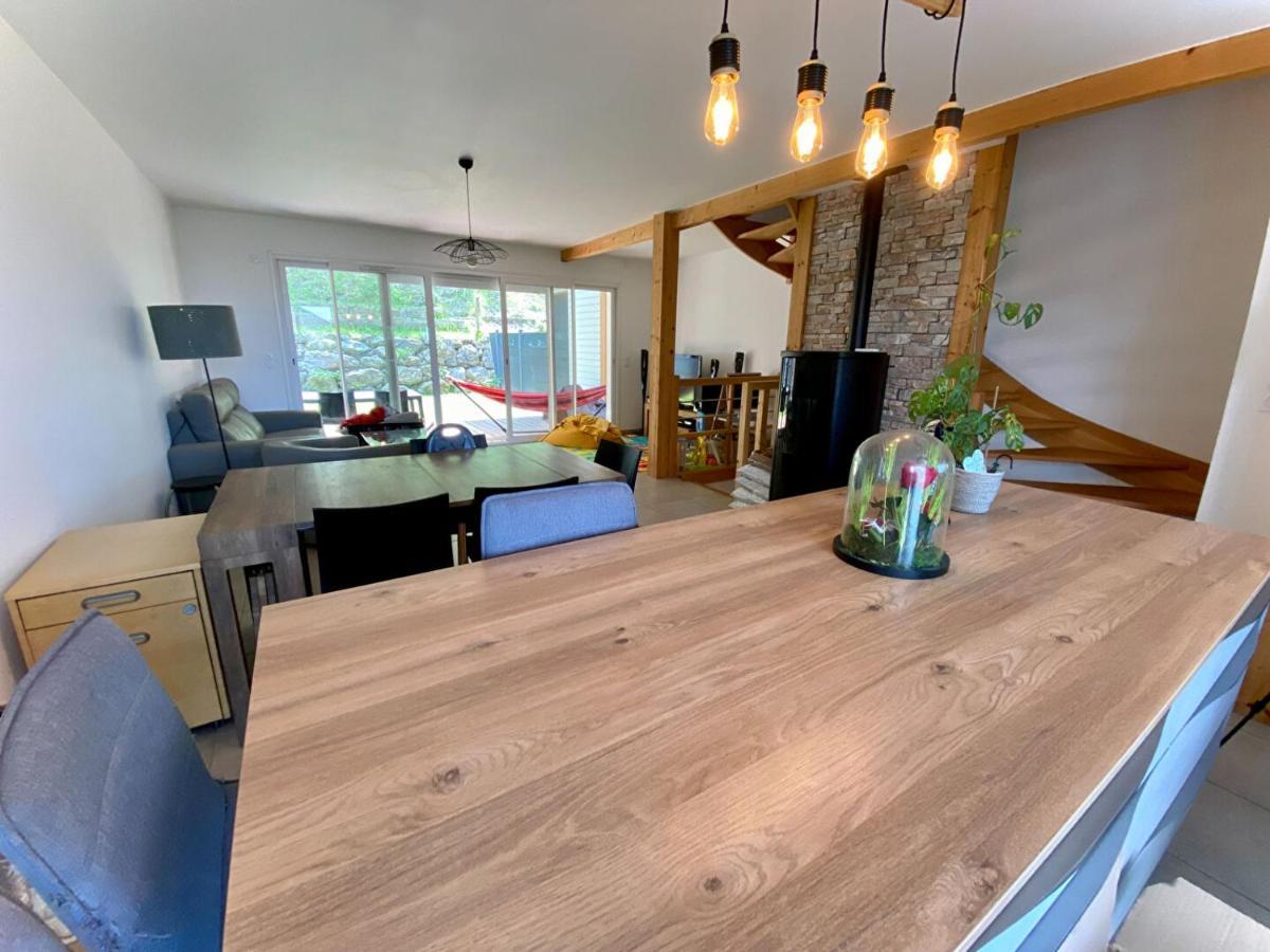 Maison Familiale Vue Lac Avec Jardin - A 10Mn Du Lac Et Stations De Ski Διαμέρισμα Publier Εξωτερικό φωτογραφία